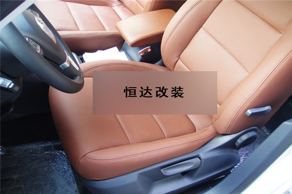 高尔夫内饰改装